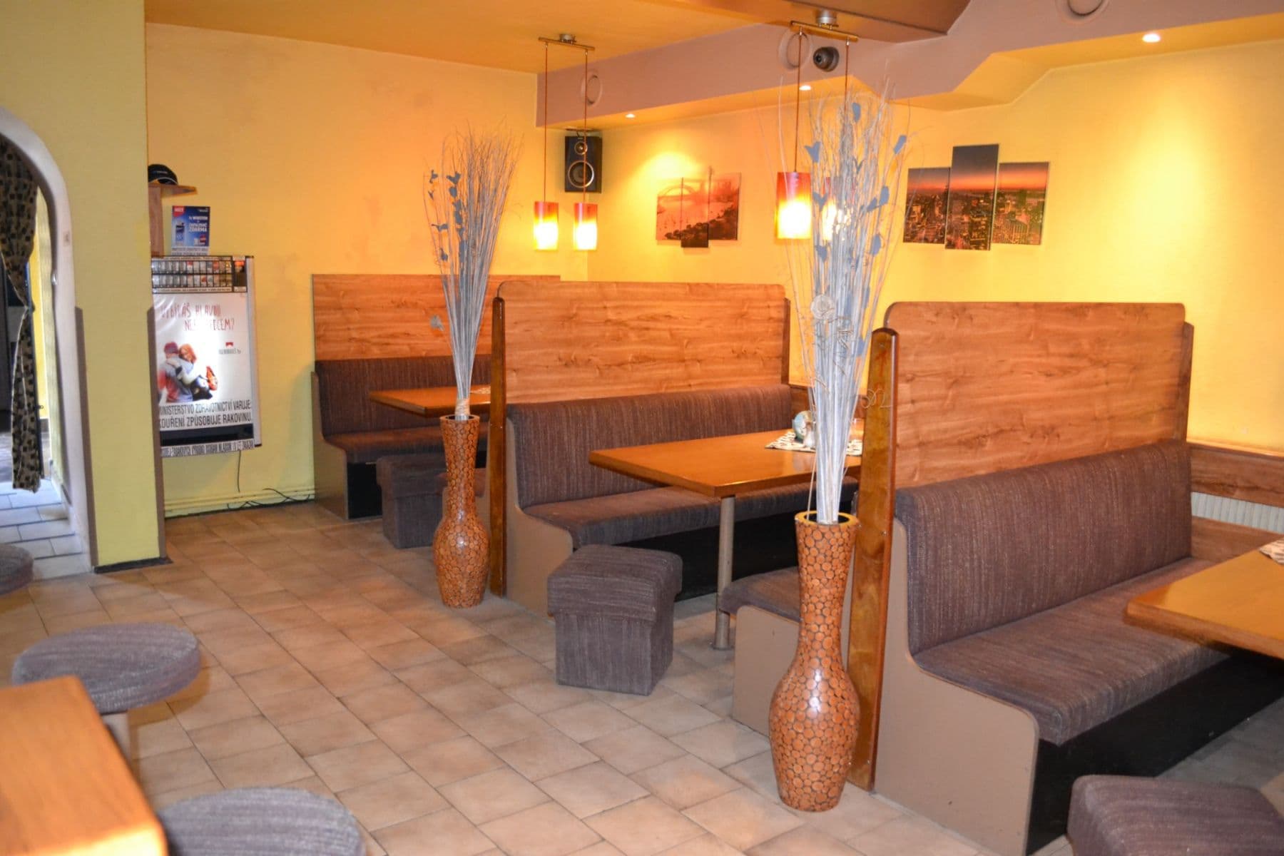 Prenájom nebytového priestoru 800 m², Křtiny, Jihomoravský kraj Prenájom nebytového priestoru 800 m², Křtiny, Jihomoravský kraj