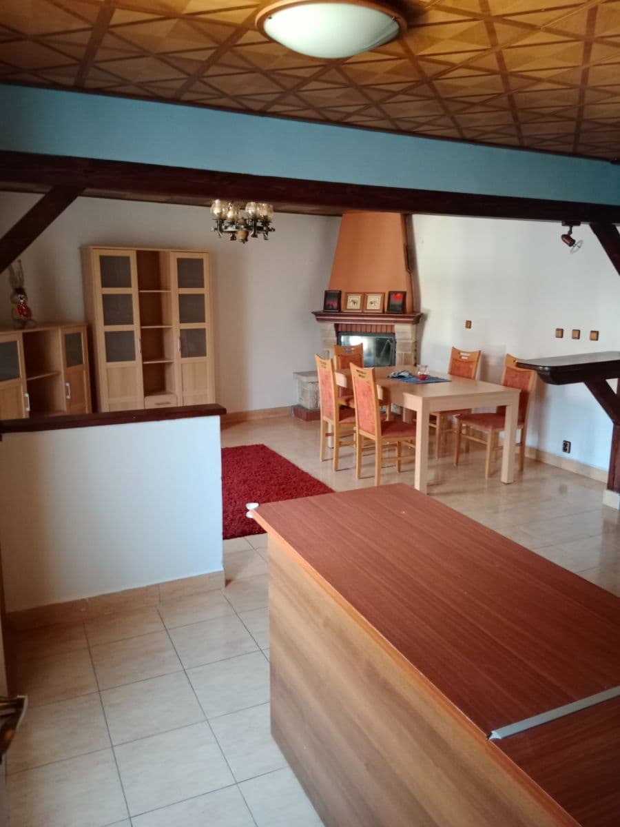 Prenájom nebytového priestoru 800 m², Křtiny, Jihomoravský kraj Prenájom nebytového priestoru 800 m², Křtiny, Jihomoravský kraj