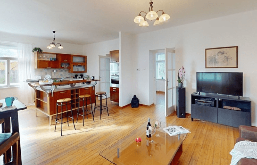 Predaj domu 1.500 m², pozemek 14.600 m², Velvary, Středočeský kraj Predaj domu 1.500 m², pozemek 14.600 m², Velvary, Středočeský kraj