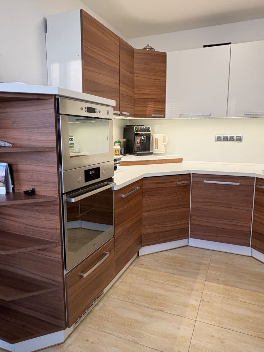 Prenájom bytu 3-izbový 67 m², Studentů, Kutná Hora, Středočeský kraj Prenájom bytu 3-izbový 67 m², Studentů, Kutná Hora, Středočeský kraj