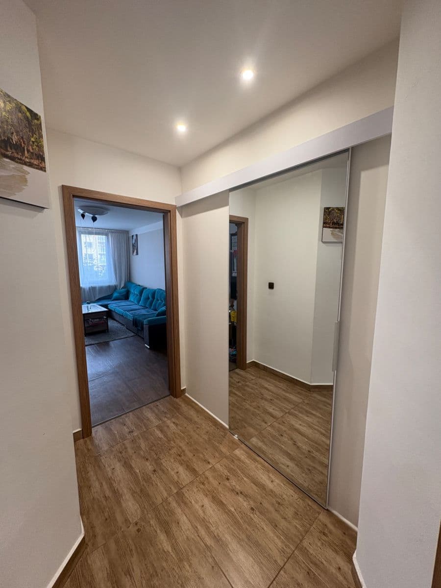 Prenájom bytu 3-izbový 67 m², Studentů, Kutná Hora, Středočeský kraj Prenájom bytu 3-izbový 67 m², Studentů, Kutná Hora, Středočeský kraj