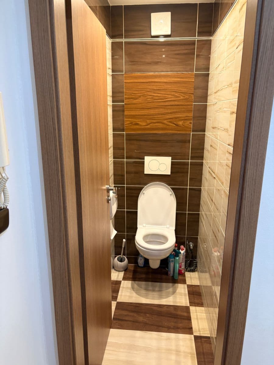 Prenájom bytu 3-izbový 67 m², Studentů, Kutná Hora, Středočeský kraj Prenájom bytu 3-izbový 67 m², Studentů, Kutná Hora, Středočeský kraj
