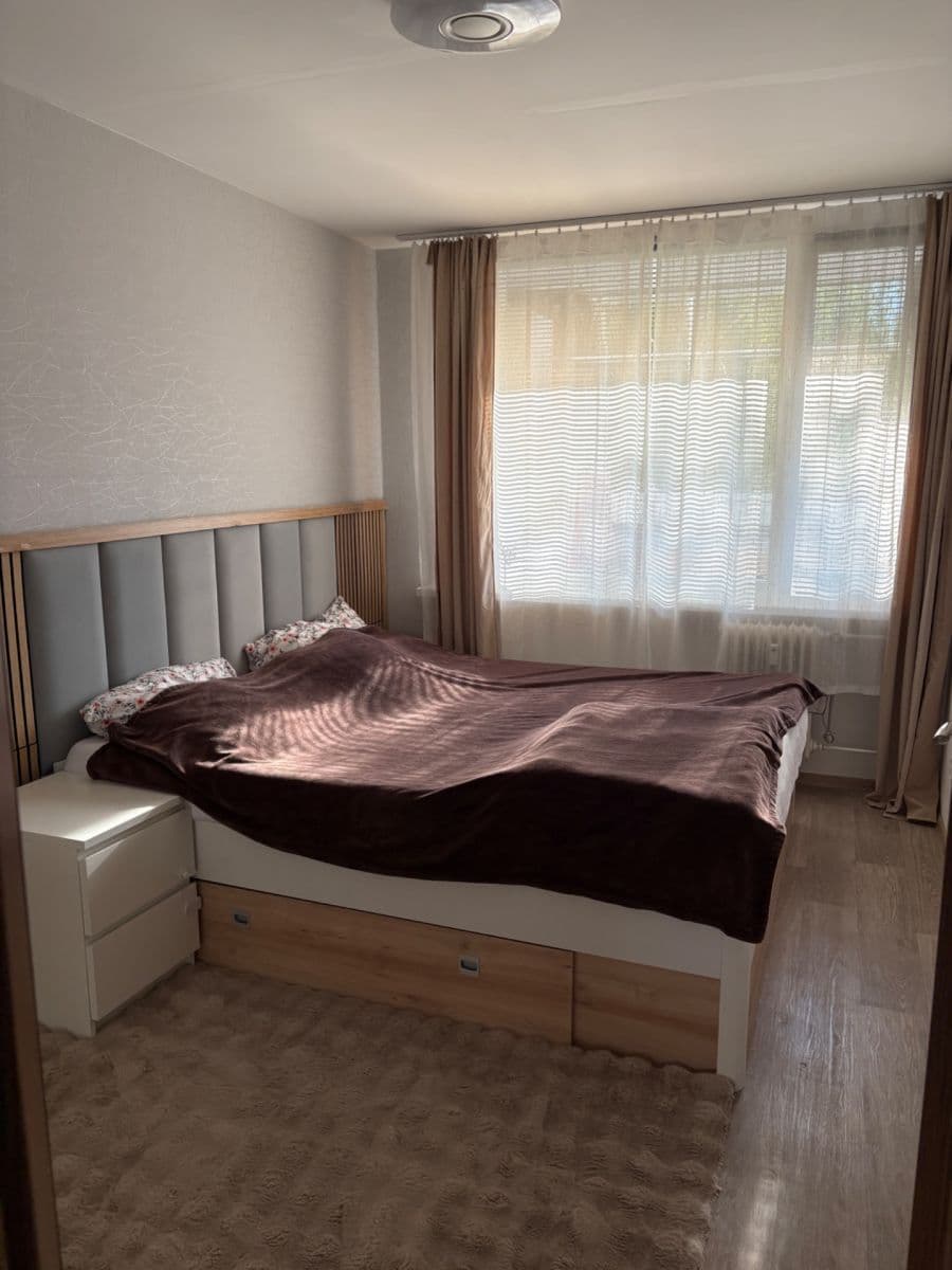 Prenájom bytu 3-izbový 67 m², Studentů, Kutná Hora, Středočeský kraj Prenájom bytu 3-izbový 67 m², Studentů, Kutná Hora, Středočeský kraj
