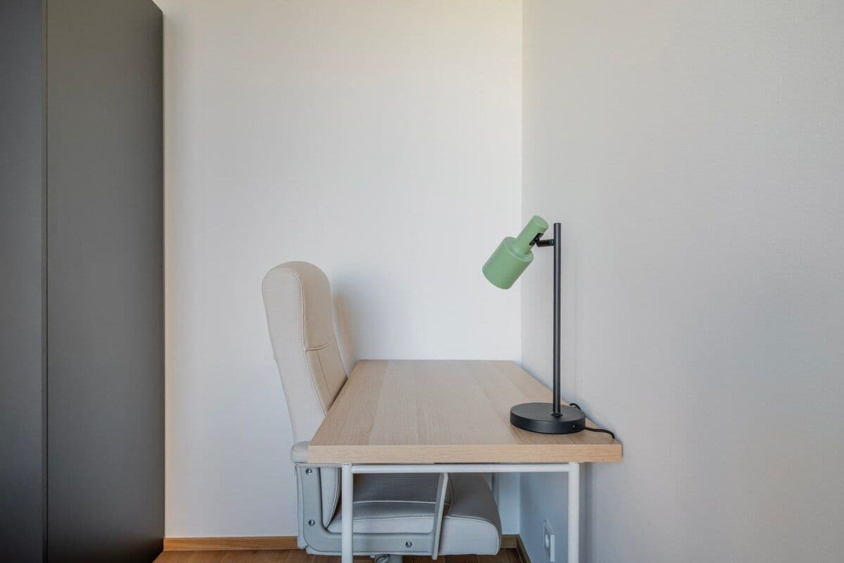 Prenájom bytu 56 m², Komunardů, Praha, Praha Prenájom bytu 56 m², Komunardů, Praha, Praha
