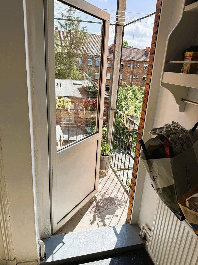Prenájom bytu 3-izbový 88 m², Dammstr. 9, Lüneburg, Dolné Sasko Prenájom bytu 3-izbový 88 m², Dammstr. 9, Lüneburg, Dolné Sasko