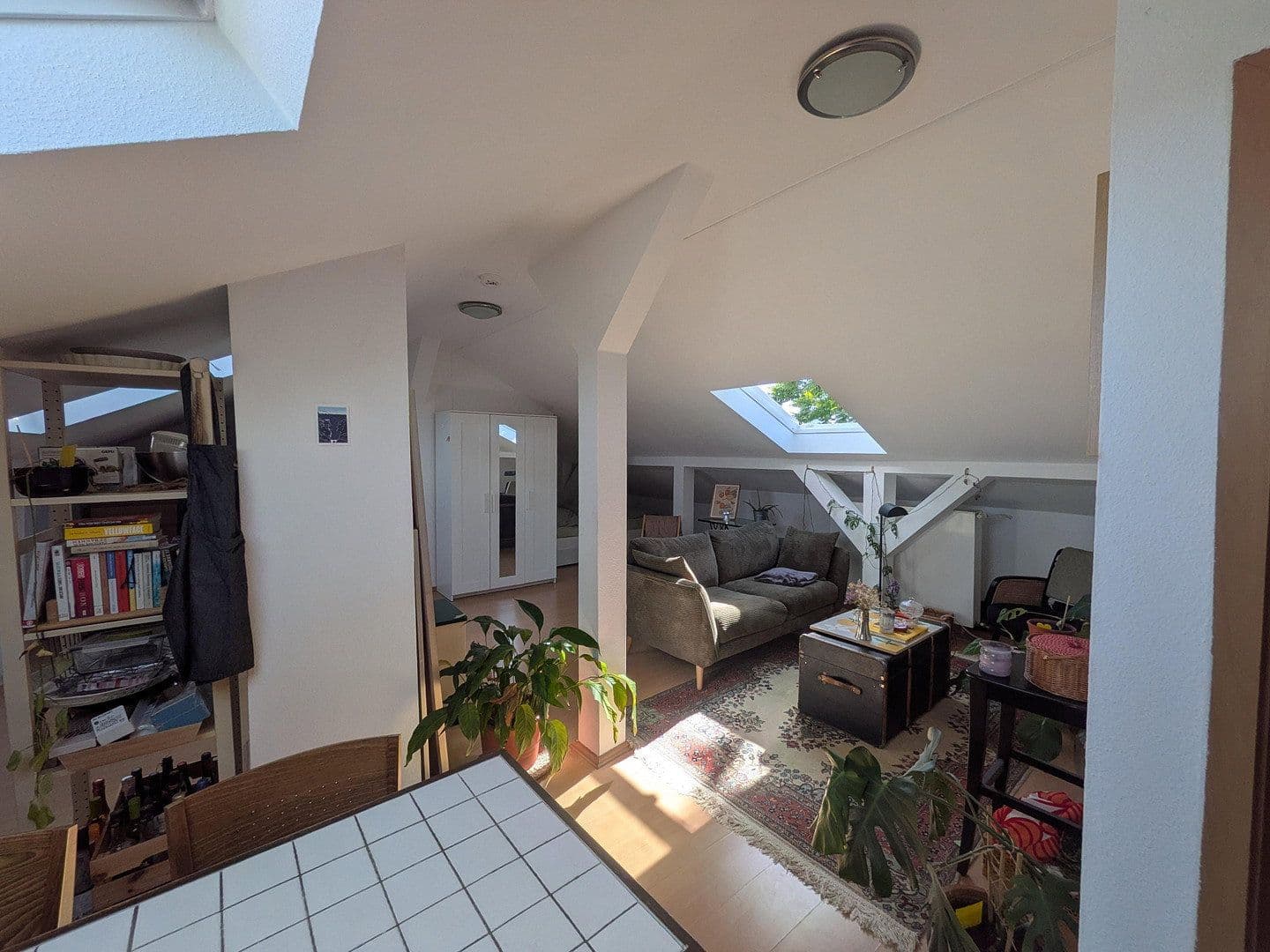 Prenájom bytu 1-izbový 45 m², Friedberger Landstraße 85, Frankfurt am Main, Hesensko Prenájom bytu 1-izbový 45 m², Friedberger Landstraße 85, Frankfurt am Main, Hesensko