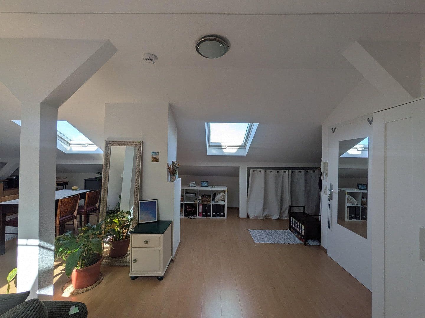Prenájom bytu 1-izbový 45 m², Friedberger Landstraße 85, Frankfurt am Main, Hesensko Prenájom bytu 1-izbový 45 m², Friedberger Landstraße 85, Frankfurt am Main, Hesensko