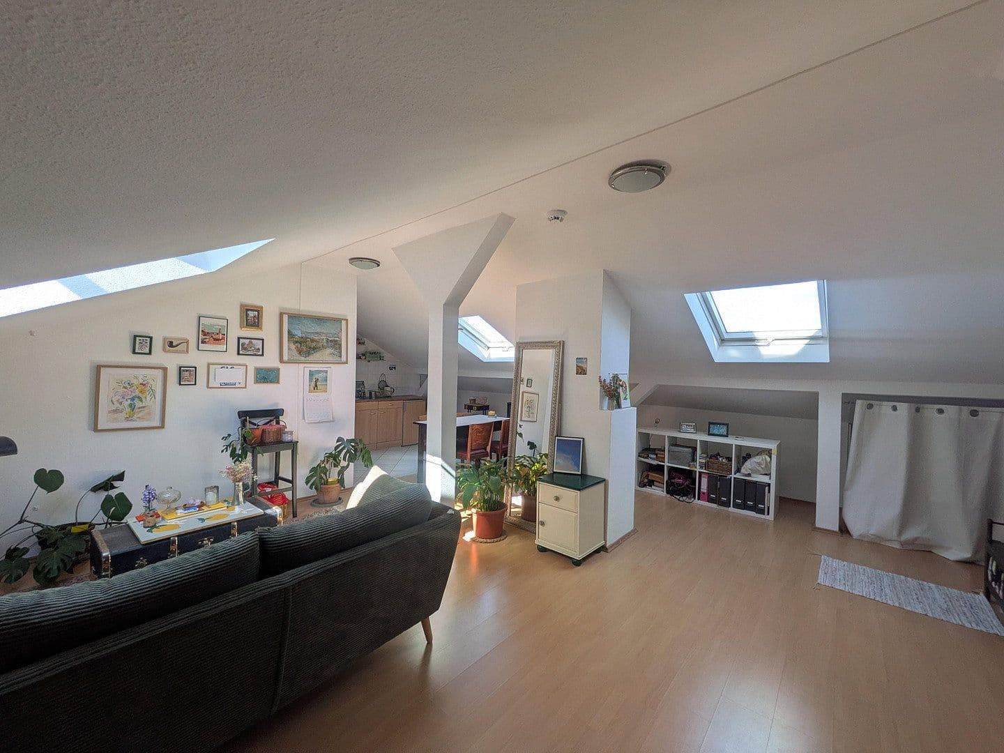 Prenájom bytu 1-izbový 45 m², Friedberger Landstraße 85, Frankfurt am Main, Hesensko Prenájom bytu 1-izbový 45 m², Friedberger Landstraße 85, Frankfurt am Main, Hesensko