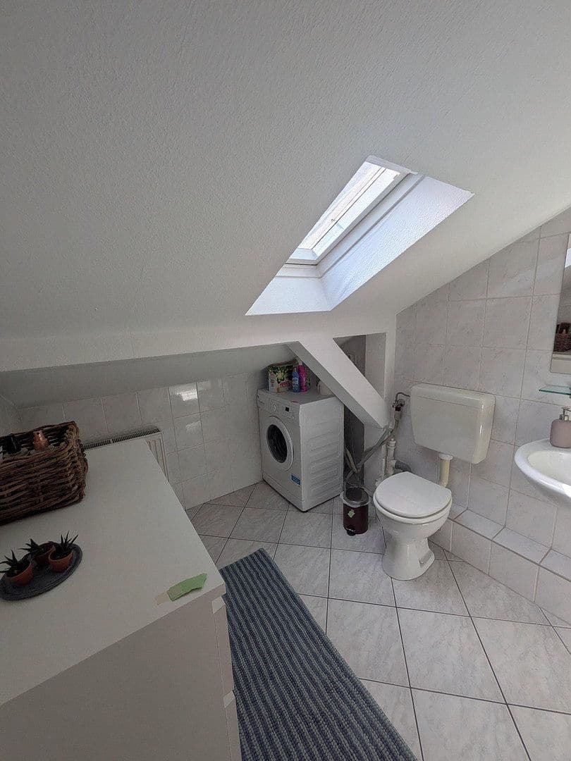 Prenájom bytu 1-izbový 45 m², Friedberger Landstraße 85, Frankfurt am Main, Hesensko Prenájom bytu 1-izbový 45 m², Friedberger Landstraße 85, Frankfurt am Main, Hesensko