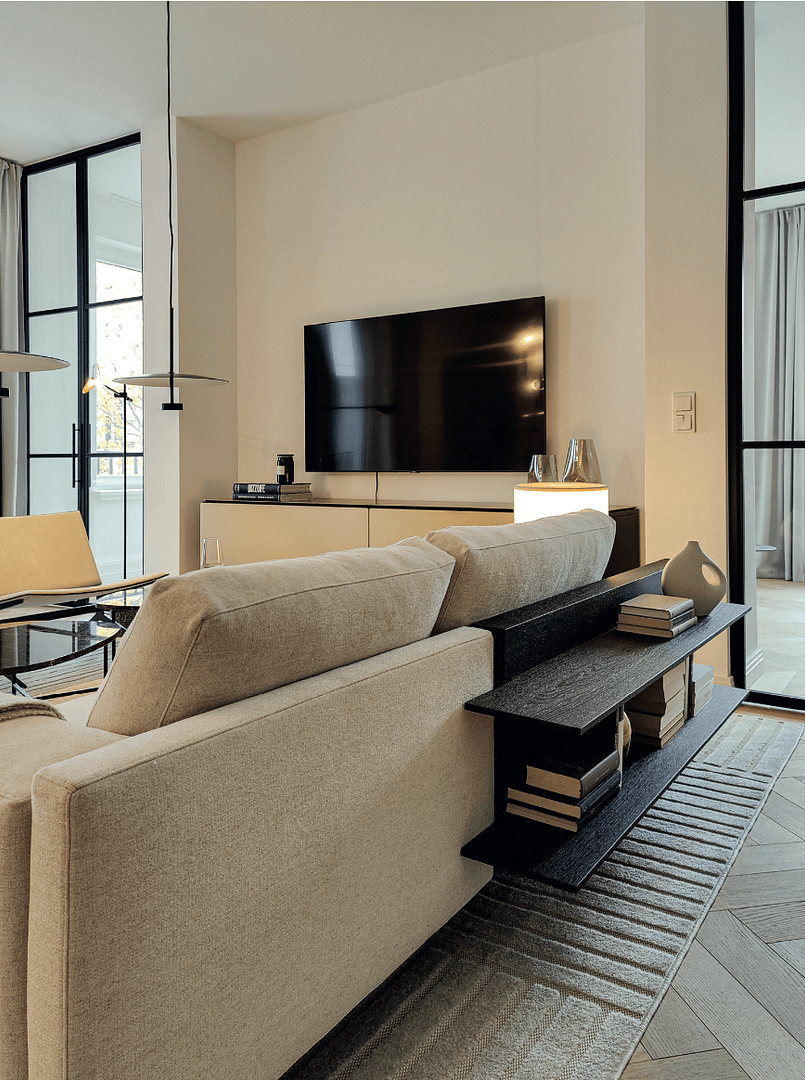 Predaj bytu 2-izbový 78 m², Schlüterstraße 18, Berlin, Berlín Predaj bytu 2-izbový 78 m², Schlüterstraße 18, Berlin, Berlín