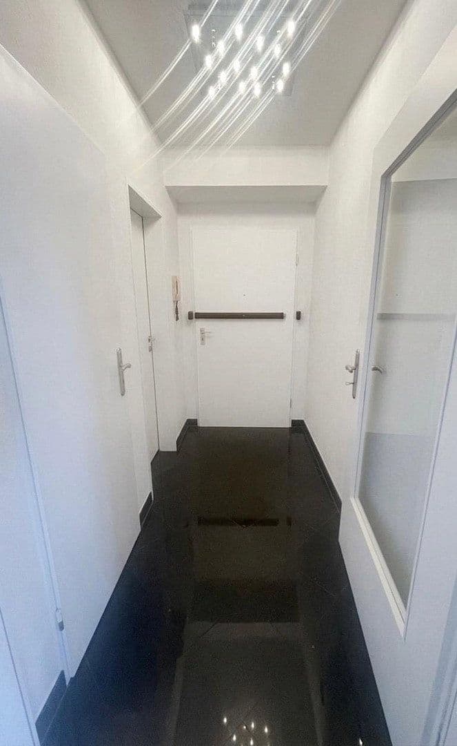 Predaj bytu 2-izbový 50 m², Düsseldorf, Severné Porýnie - Westfálsko Predaj bytu 2-izbový 50 m², Düsseldorf, Severné Porýnie - Westfálsko