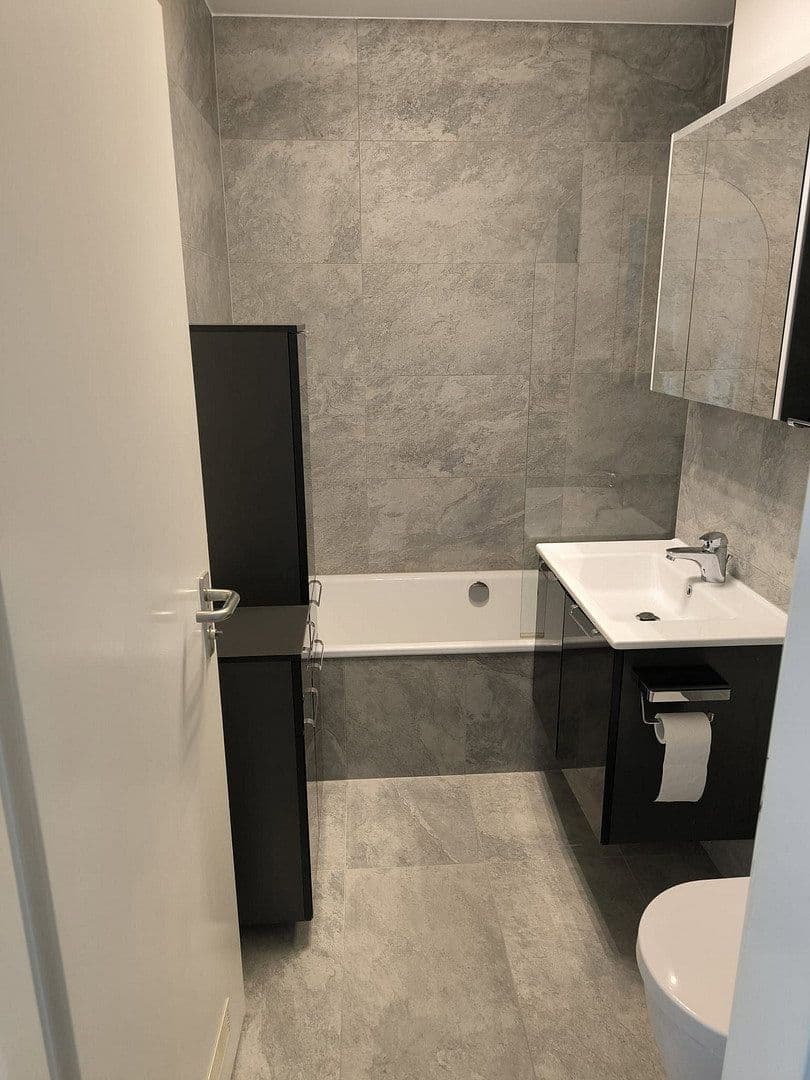 Prenájom bytu 1-izbový 35 m², Friedensallee, Neu-Isenburg, Hesensko Prenájom bytu 1-izbový 35 m², Friedensallee, Neu-Isenburg, Hesensko