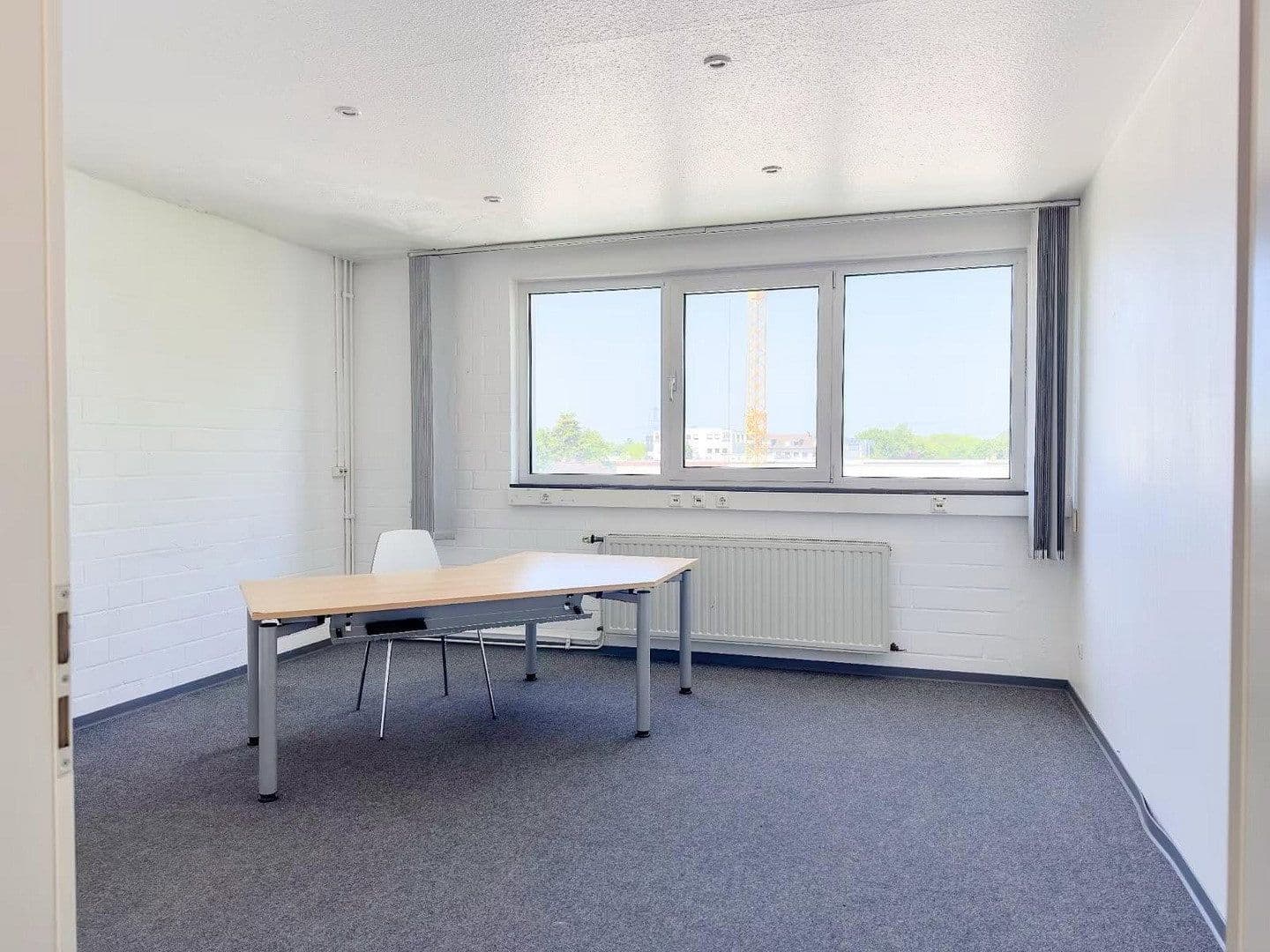Prenájom kancelárie 21 m², Hans-Böckler-Str. 13, Langenfeld (Rheinland), Severné Porýnie - Westfálsko Prenájom kancelárie 21 m², Hans-Böckler-Str. 13, Langenfeld (Rheinland), Severné Porýnie - Westfálsko