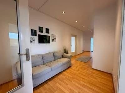 Prenájom kancelárie 21 m², Hans-Böckler-Str. 13, Langenfeld (Rheinland), Severné Porýnie - Westfálsko Prenájom kancelárie 21 m², Hans-Böckler-Str. 13, Langenfeld (Rheinland), Severné Porýnie - Westfálsko