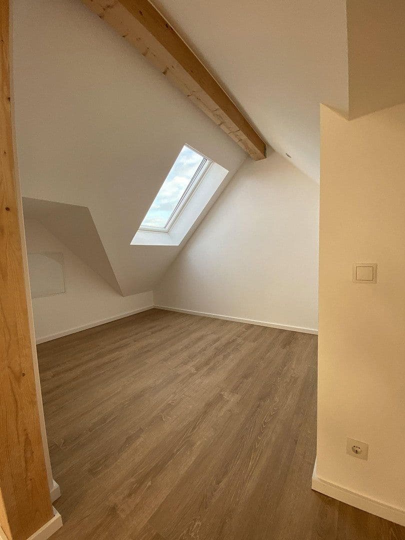 Prenájom bytu 3-izbový 115 m², Landsberg am Lech, Bavorsko Prenájom bytu 3-izbový 115 m², Landsberg am Lech, Bavorsko