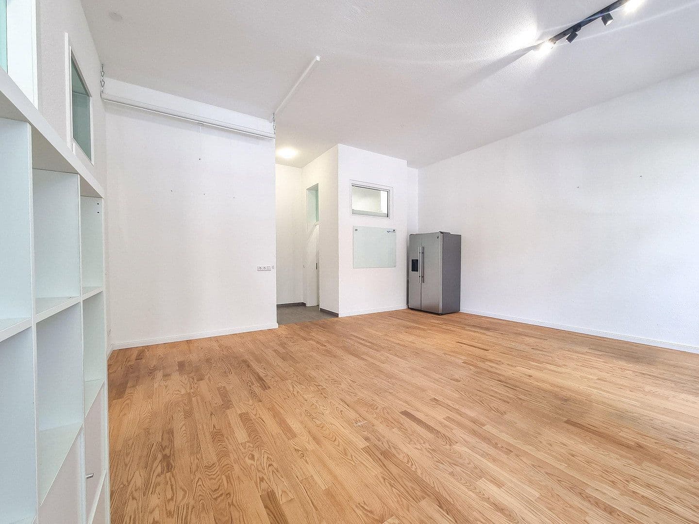 Prenájom kancelárie 58 m², Leipzig, Sasko Prenájom kancelárie 58 m², Leipzig, Sasko