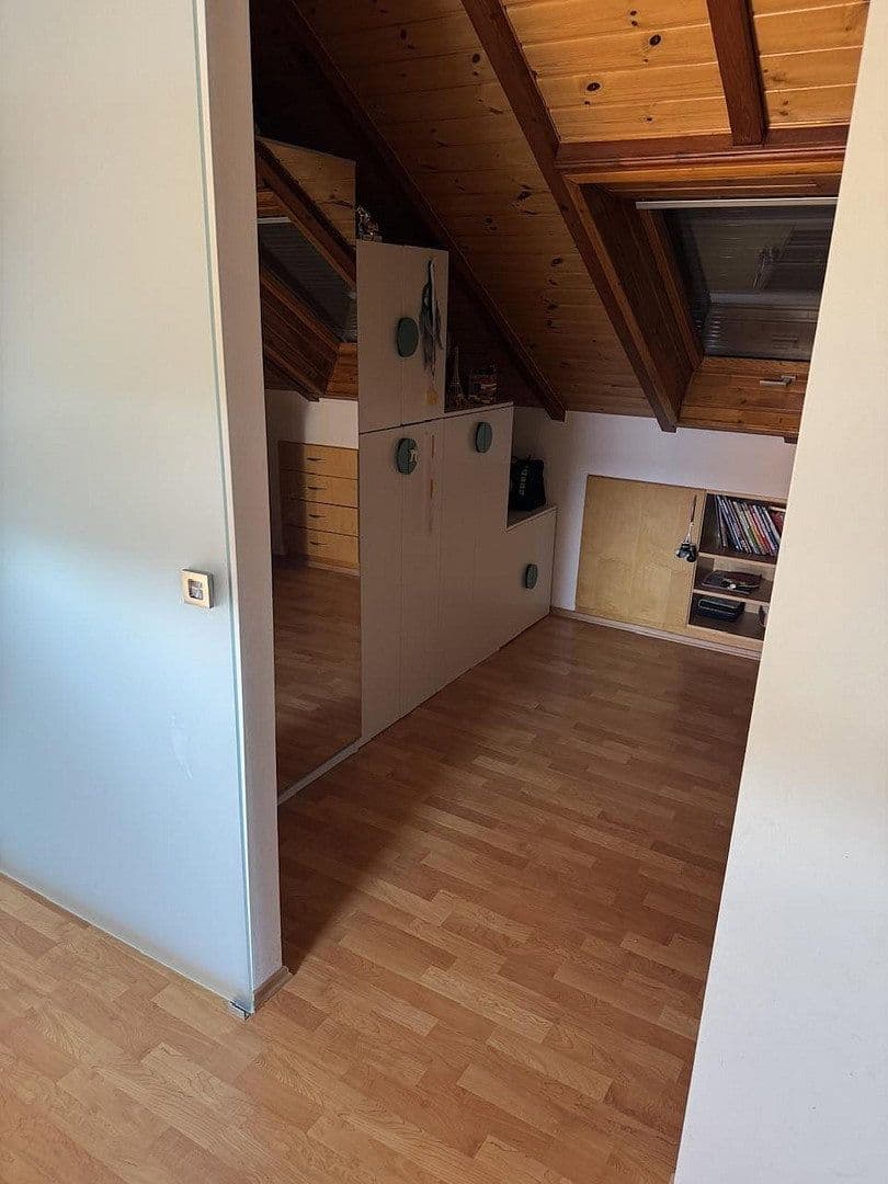Predaj domu 297 m², pozemek 627 m², Graben-Neudorf, Bádensko-Wurttembersko Predaj domu 297 m², pozemek 627 m², Graben-Neudorf, Bádensko-Wurttembersko