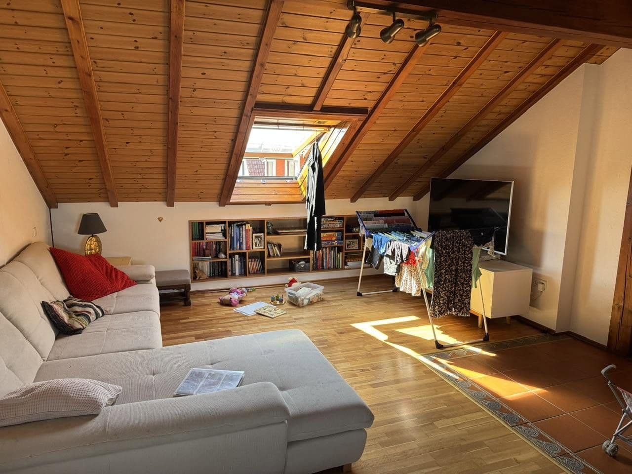 Predaj domu 297 m², pozemek 627 m², Graben-Neudorf, Bádensko-Wurttembersko Predaj domu 297 m², pozemek 627 m², Graben-Neudorf, Bádensko-Wurttembersko