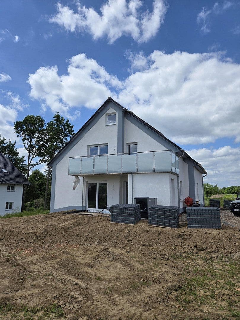 Prenájom bytu 3-izbový 109 m², Rabünte 15,, Bückeburg, Dolné Sasko Prenájom bytu 3-izbový 109 m², Rabünte 15,, Bückeburg, Dolné Sasko
