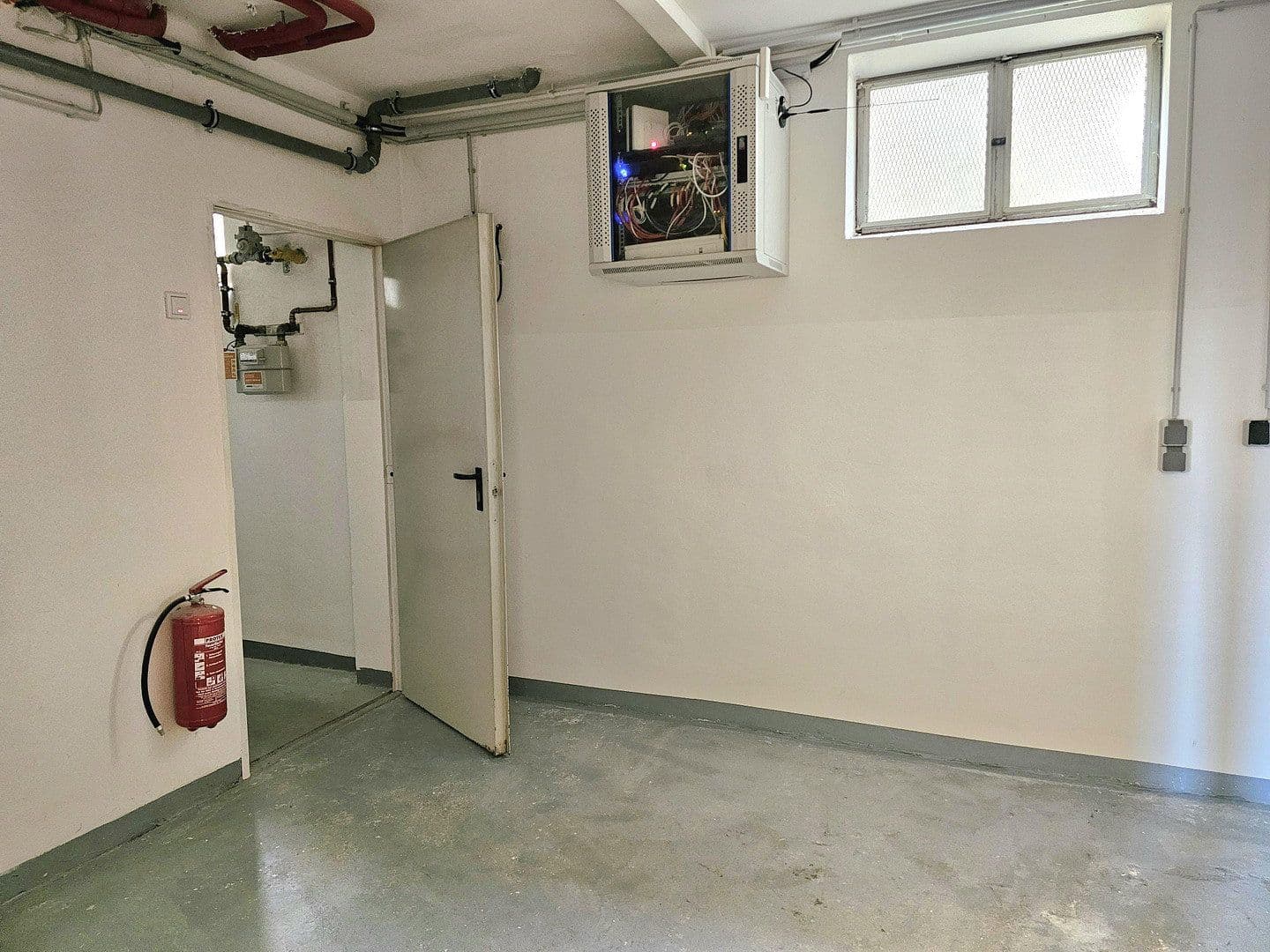 Prenájom bytu 4-izbový 155 m², Feldstraße 3, Bad Soden-Salmünster, Hesensko Prenájom bytu 4-izbový 155 m², Feldstraße 3, Bad Soden-Salmünster, Hesensko