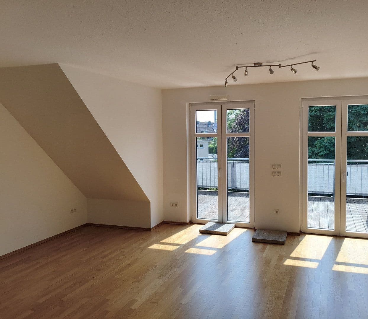 Predaj bytu 3-izbový 87 m², Düsseldorf, Severné Porýnie - Westfálsko Predaj bytu 3-izbový 87 m², Düsseldorf, Severné Porýnie - Westfálsko