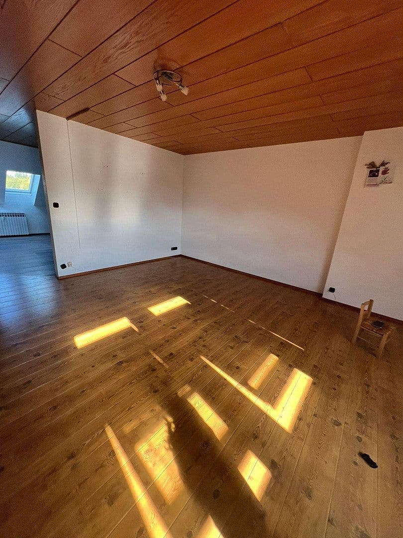 Prenájom bytu 2-izbový 70 m², Ziegeleiweg 1, Obernkirchen, Dolné Sasko Prenájom bytu 2-izbový 70 m², Ziegeleiweg 1, Obernkirchen, Dolné Sasko