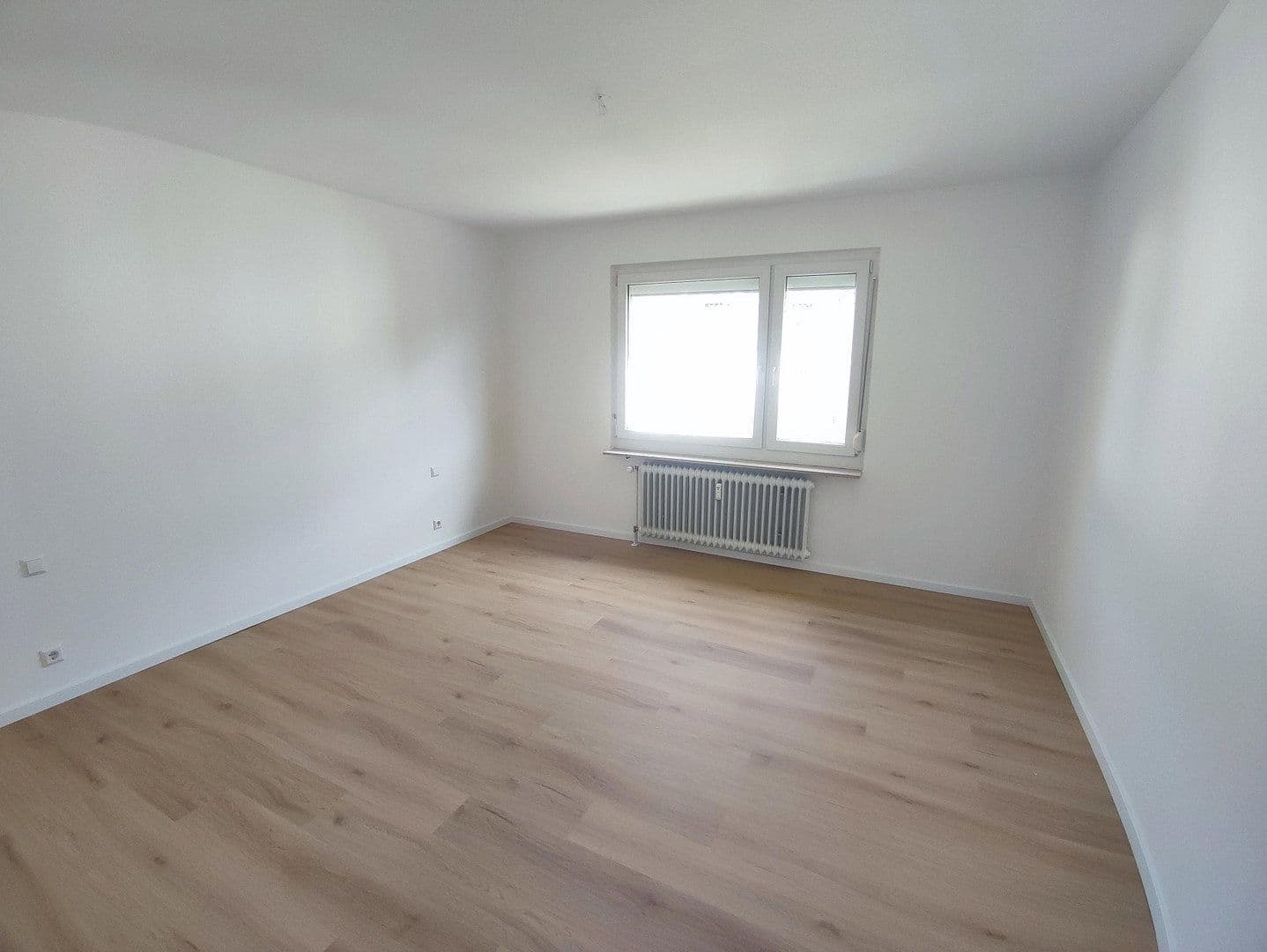 Prenájom bytu 3-izbový 75 m², Uhlandstraße 12, Blumberg, Bádensko-Wurttembersko Prenájom bytu 3-izbový 75 m², Uhlandstraße 12, Blumberg, Bádensko-Wurttembersko
