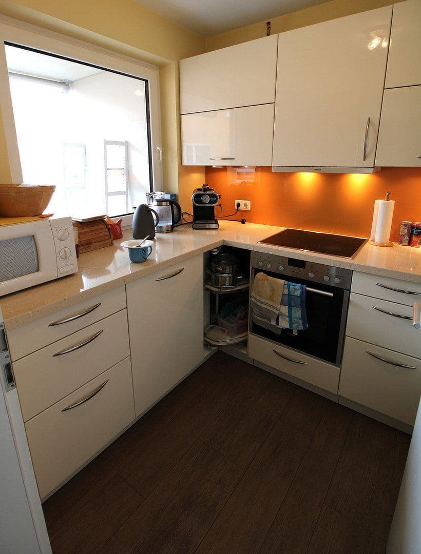 Prenájom bytu 3-izbový 71 m², Wallbergstraße 14, München, Bavorsko Prenájom bytu 3-izbový 71 m², Wallbergstraße 14, München, Bavorsko
