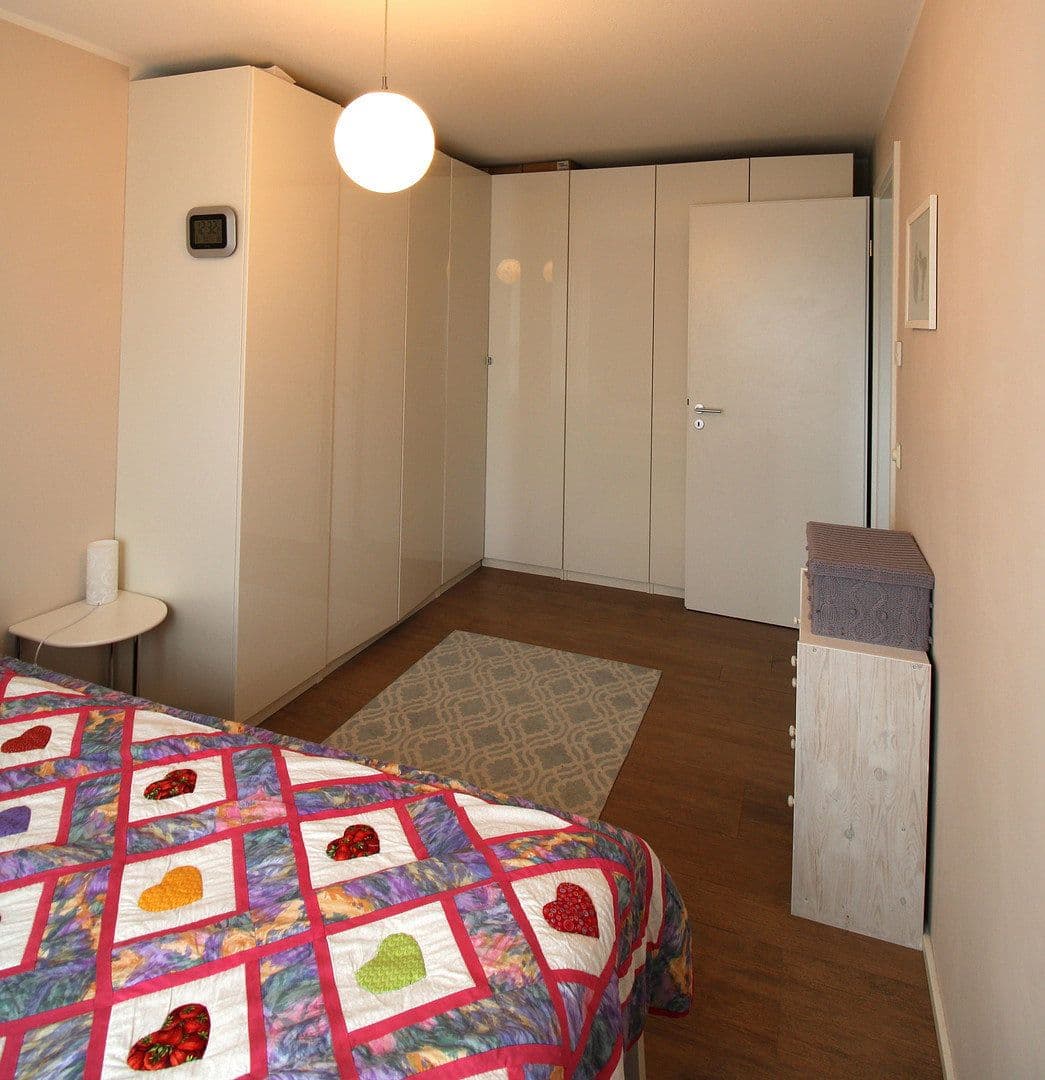 Prenájom bytu 3-izbový 71 m², Wallbergstraße 14, München, Bavorsko Prenájom bytu 3-izbový 71 m², Wallbergstraße 14, München, Bavorsko