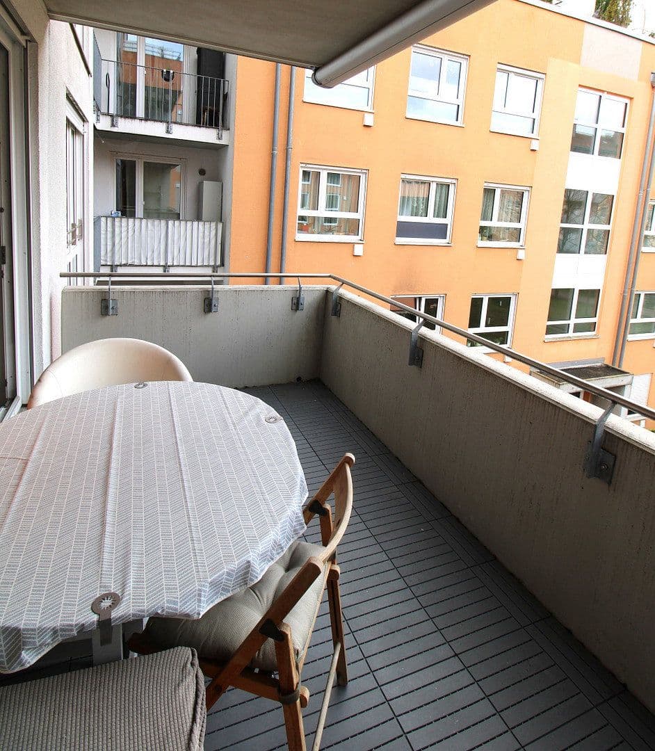 Prenájom bytu 3-izbový 71 m², Wallbergstraße 14, München, Bavorsko Prenájom bytu 3-izbový 71 m², Wallbergstraße 14, München, Bavorsko