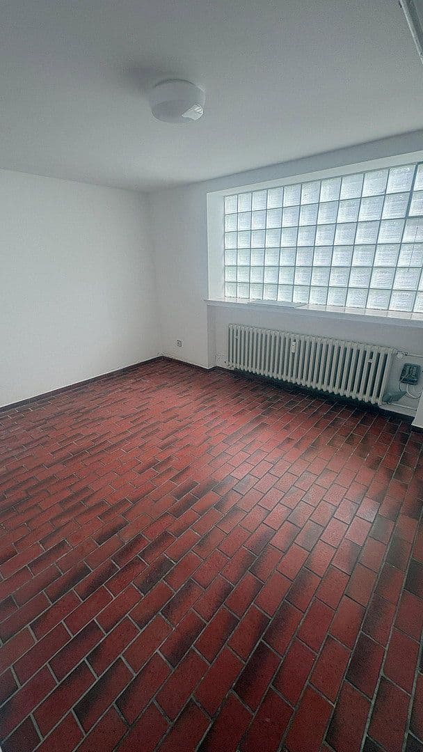 Prenájom kancelárie 105 m², Melle, Dolné Sasko Prenájom kancelárie 105 m², Melle, Dolné Sasko