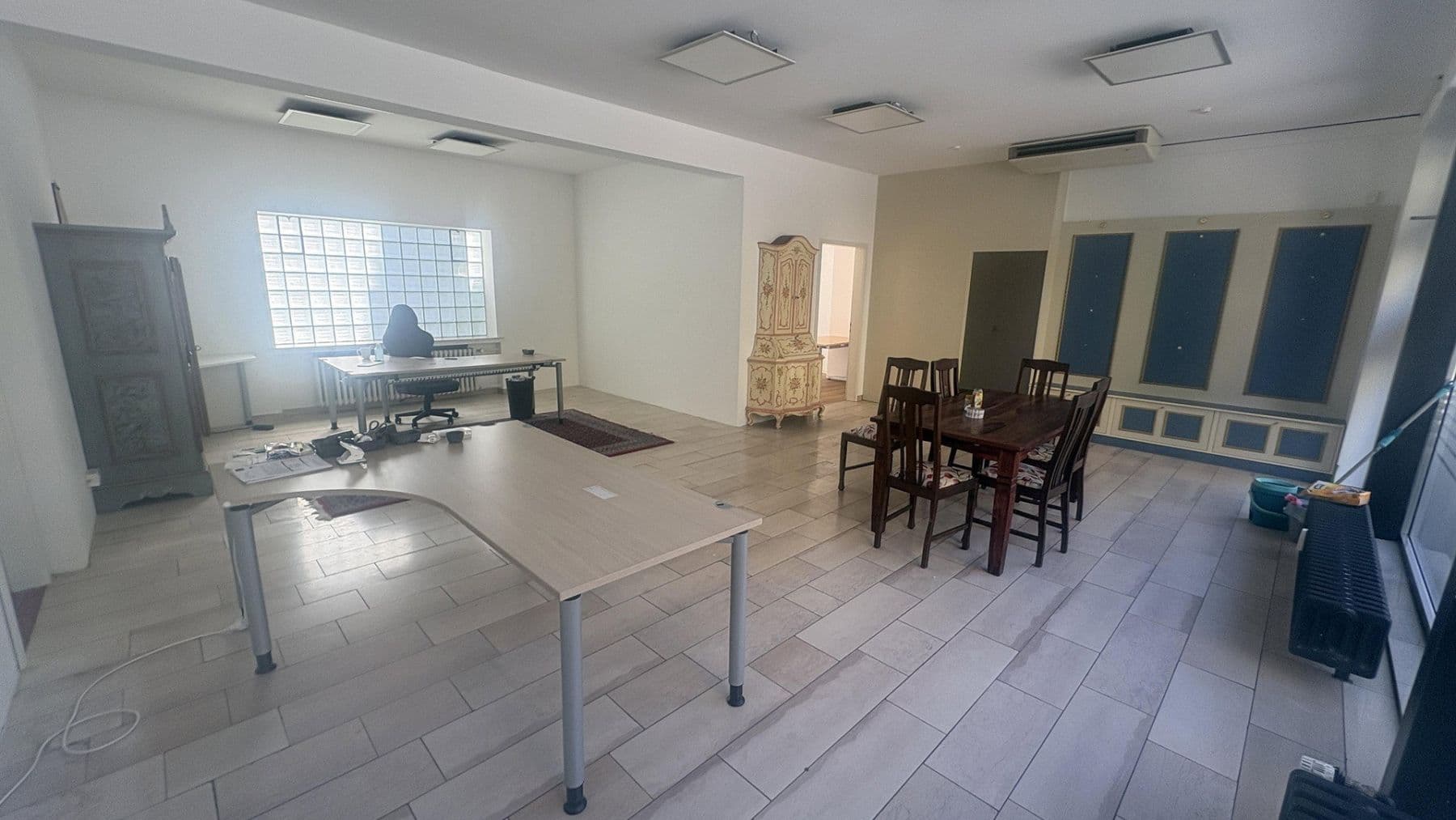 Prenájom kancelárie 105 m², Melle, Dolné Sasko Prenájom kancelárie 105 m², Melle, Dolné Sasko