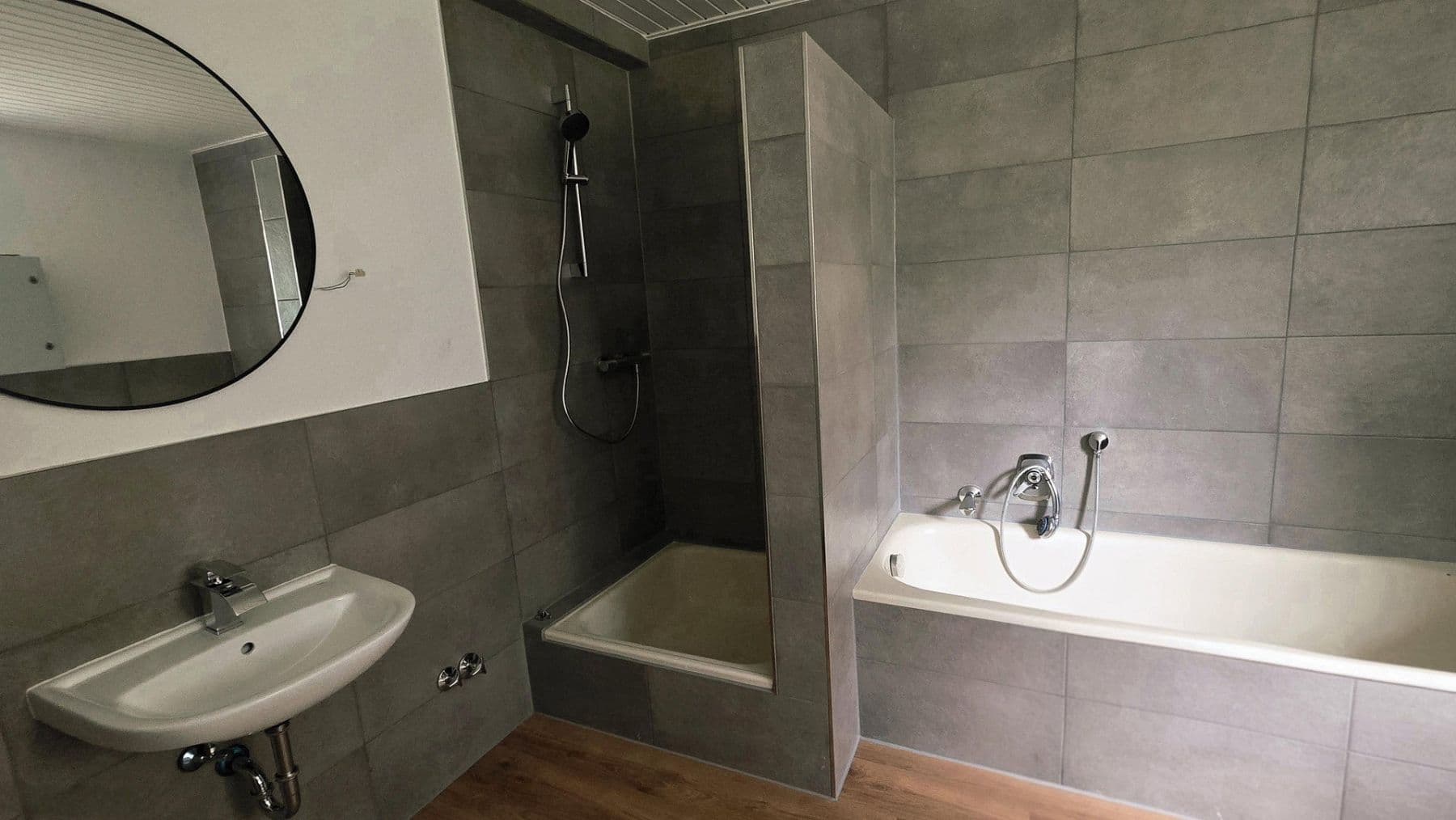 Predaj domu 367 m², pozemek 1.462 m², Bielefeld, Severné Porýnie - Westfálsko Predaj domu 367 m², pozemek 1.462 m², Bielefeld, Severné Porýnie - Westfálsko