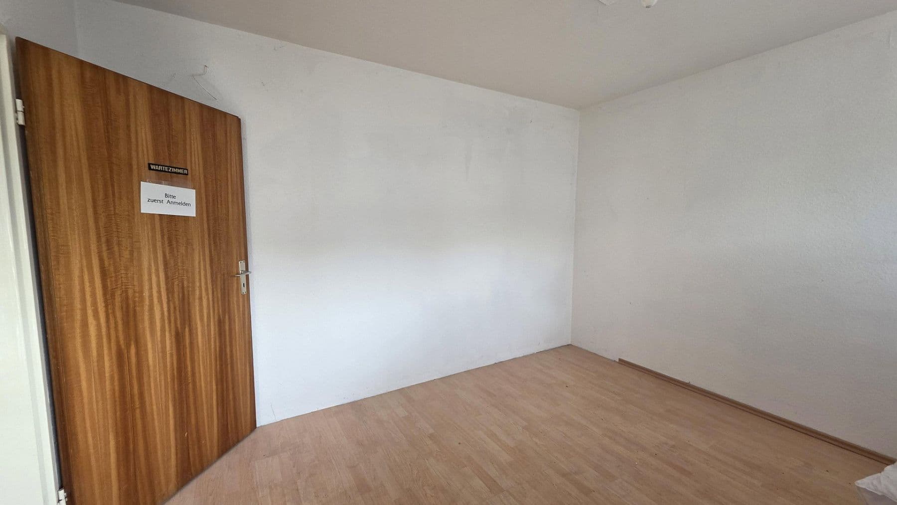 Predaj domu 367 m², pozemek 1.462 m², Bielefeld, Severné Porýnie - Westfálsko Predaj domu 367 m², pozemek 1.462 m², Bielefeld, Severné Porýnie - Westfálsko
