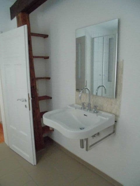 Prenájom domu 165 m², pozemek 160 m², Erbsengasse 15, Büdingen, Hesensko Prenájom domu 165 m², pozemek 160 m², Erbsengasse 15, Büdingen, Hesensko