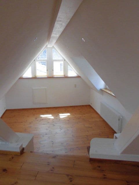Prenájom domu 165 m², pozemek 160 m², Erbsengasse 15, Büdingen, Hesensko Prenájom domu 165 m², pozemek 160 m², Erbsengasse 15, Büdingen, Hesensko