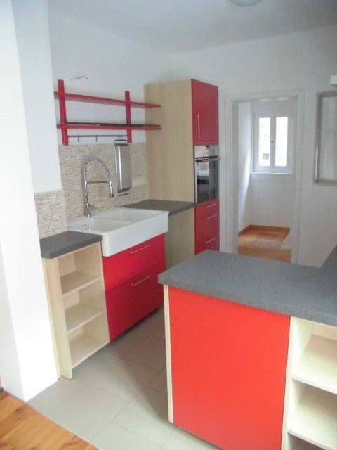 Prenájom domu 165 m², pozemek 160 m², Erbsengasse 15, Büdingen, Hesensko Prenájom domu 165 m², pozemek 160 m², Erbsengasse 15, Büdingen, Hesensko