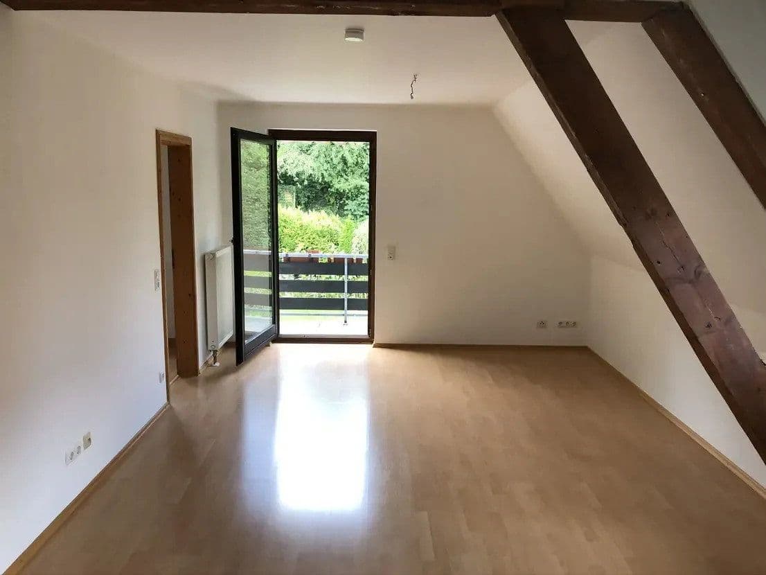 Prenájom bytu 5-izbový 102 m², Bergisch Gladbach, Severné Porýnie - Westfálsko Prenájom bytu 5-izbový 102 m², Bergisch Gladbach, Severné Porýnie - Westfálsko