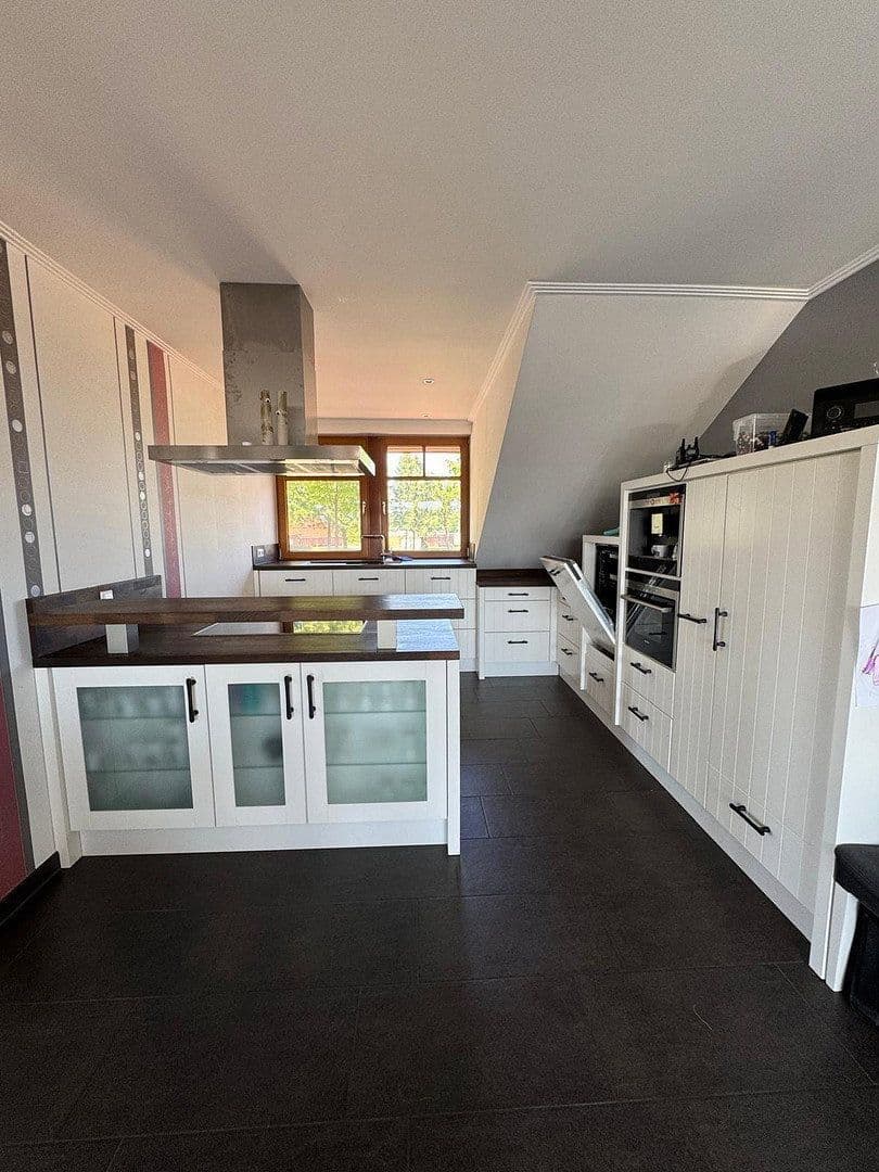 Predaj domu 487 m², pozemek 12.449 m², Niederlangen, Dolné Sasko Predaj domu 487 m², pozemek 12.449 m², Niederlangen, Dolné Sasko