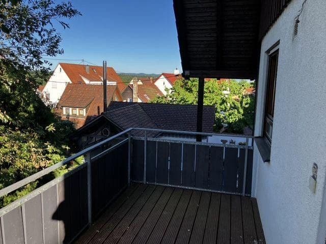 Prenájom bytu 3-izbový 81 m², Tübingen, Bádensko-Wurttembersko Prenájom bytu 3-izbový 81 m², Tübingen, Bádensko-Wurttembersko