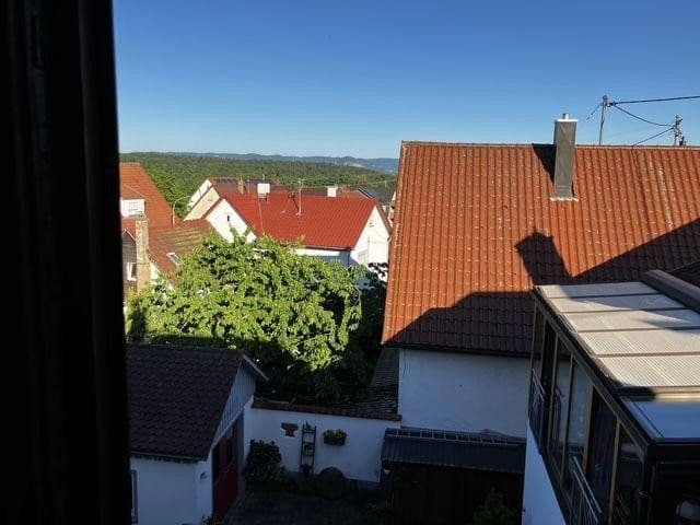 Prenájom bytu 3-izbový 81 m², Tübingen, Bádensko-Wurttembersko Prenájom bytu 3-izbový 81 m², Tübingen, Bádensko-Wurttembersko