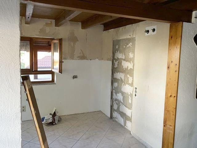 Prenájom bytu 3-izbový 81 m², Tübingen, Bádensko-Wurttembersko Prenájom bytu 3-izbový 81 m², Tübingen, Bádensko-Wurttembersko