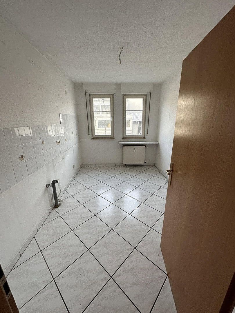 Prenájom bytu 2-izbový 64 m², Königstr. 41, Remscheid, Severné Porýnie - Westfálsko Prenájom bytu 2-izbový 64 m², Königstr. 41, Remscheid, Severné Porýnie - Westfálsko