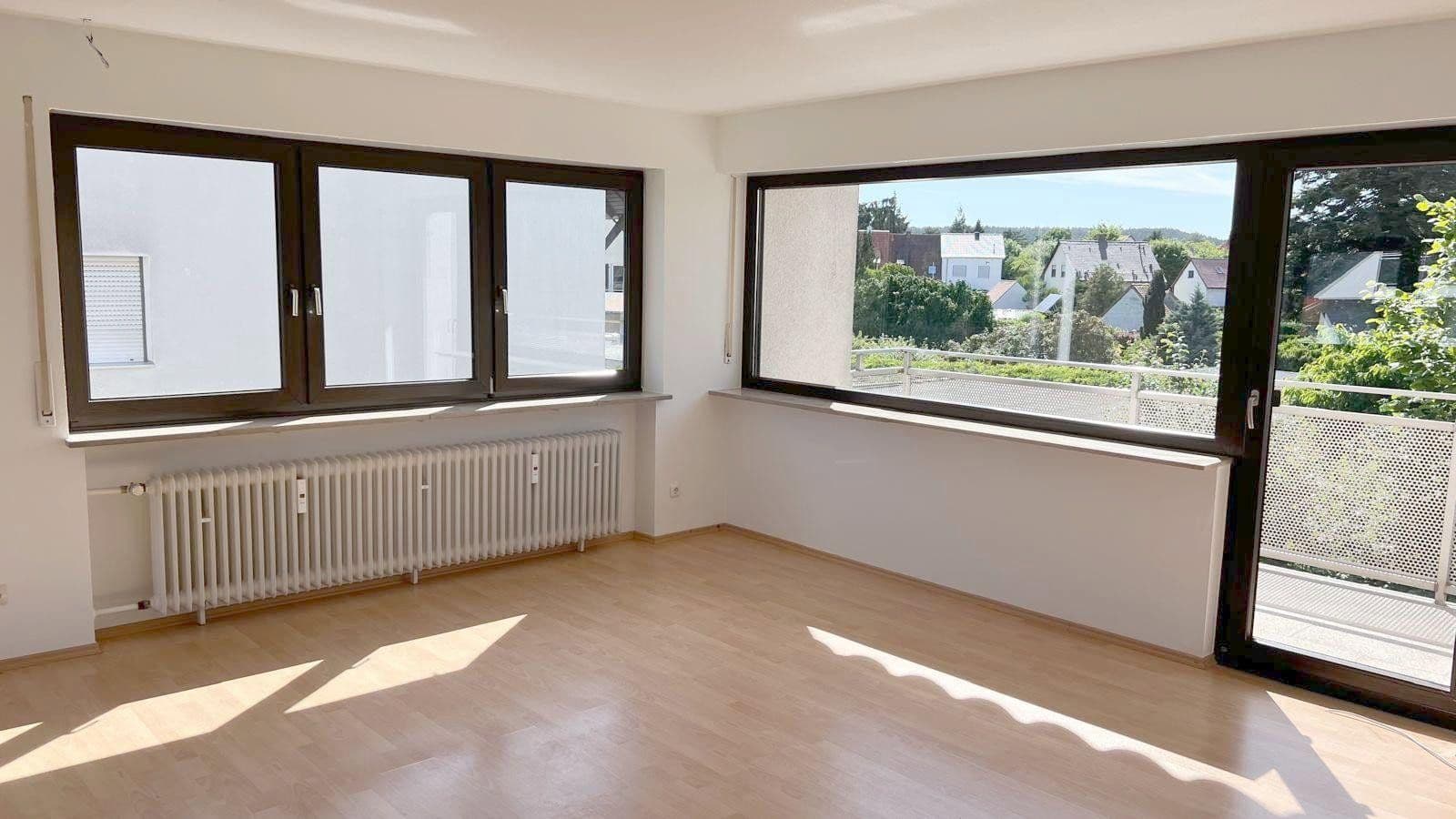 Prenájom bytu 4-izbový 104 m², Fürth, Bavorsko Prenájom bytu 4-izbový 104 m², Fürth, Bavorsko