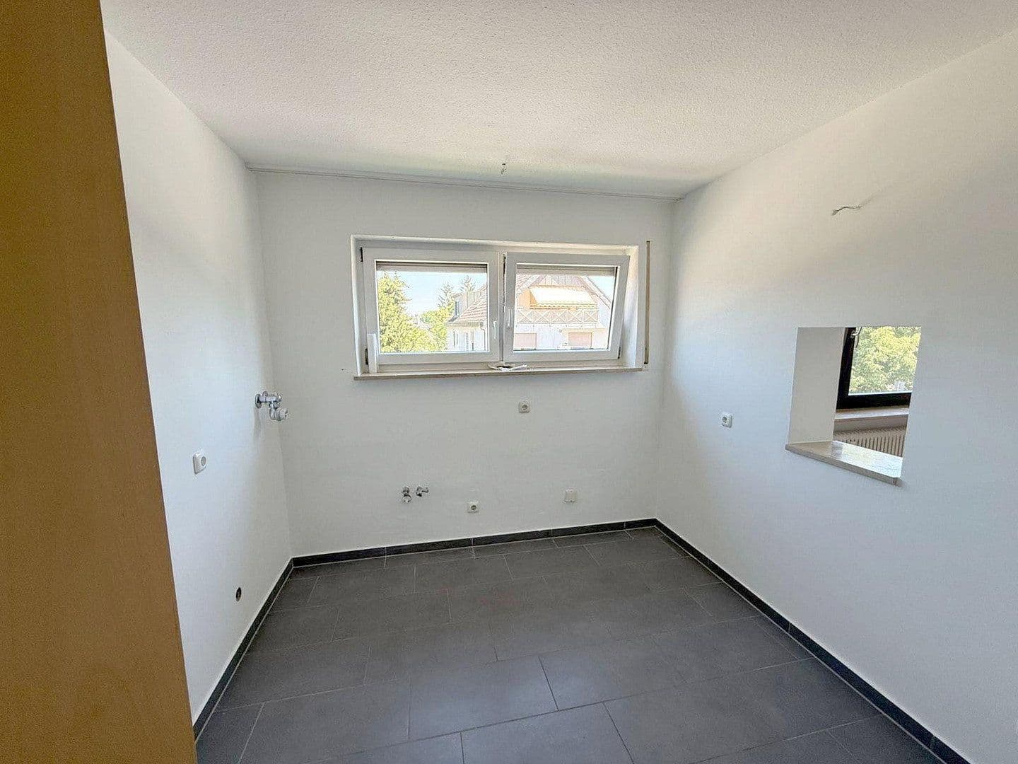 Prenájom bytu 4-izbový 104 m², Fürth, Bavorsko Prenájom bytu 4-izbový 104 m², Fürth, Bavorsko