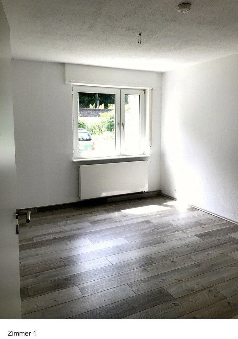 Predaj bytu 4-izbový 75 m², Brunnenstr., Koblenz - Stolzenfels KRIPP, Porýnie-Falcko Predaj bytu 4-izbový 75 m², Brunnenstr., Koblenz - Stolzenfels KRIPP, Porýnie-Falcko