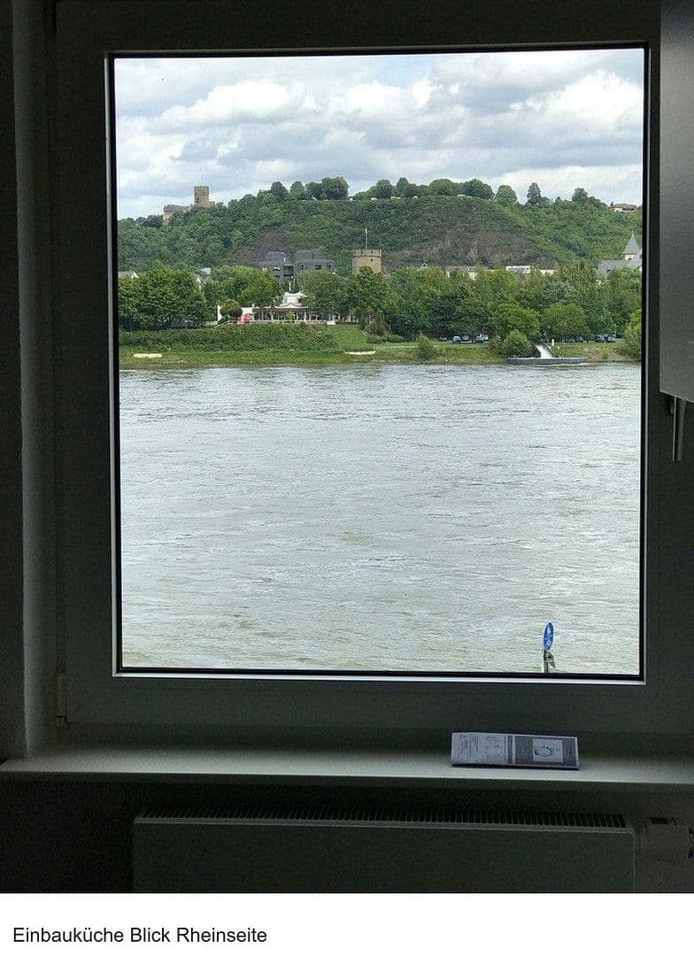 Predaj bytu 4-izbový 75 m², Brunnenstr., Koblenz - Stolzenfels KRIPP, Porýnie-Falcko Predaj bytu 4-izbový 75 m², Brunnenstr., Koblenz - Stolzenfels KRIPP, Porýnie-Falcko