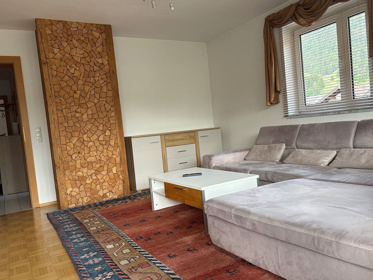 Prenájom bytu 3-izbový 91 m², Kirchplatz 29, Ehrwald, Tirolsko Prenájom bytu 3-izbový 91 m², Kirchplatz 29, Ehrwald, Tirolsko