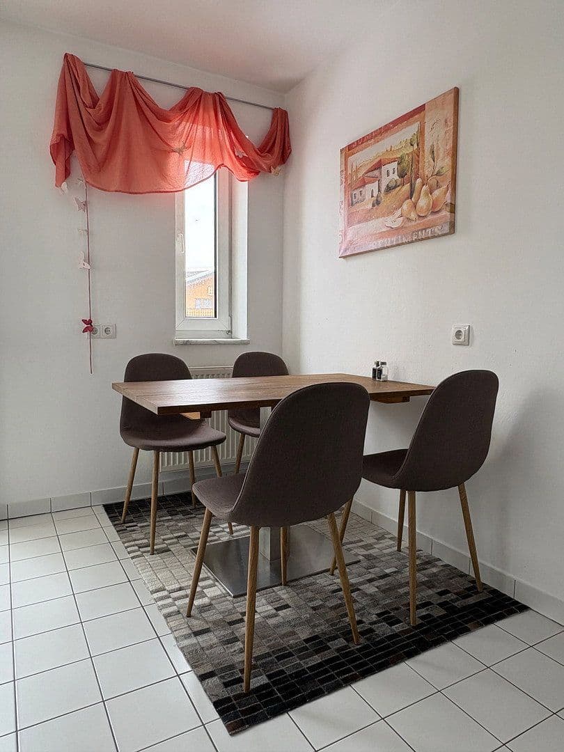 Prenájom bytu 3-izbový 91 m², Kirchplatz 29, Ehrwald, Tirolsko Prenájom bytu 3-izbový 91 m², Kirchplatz 29, Ehrwald, Tirolsko