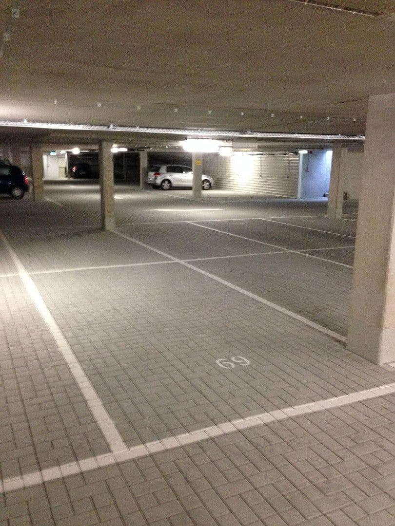 Prenájom bytu 3-izbový 65 m², Wolgemutstr. 17, Nürnberg, Bavorsko Prenájom bytu 3-izbový 65 m², Wolgemutstr. 17, Nürnberg, Bavorsko